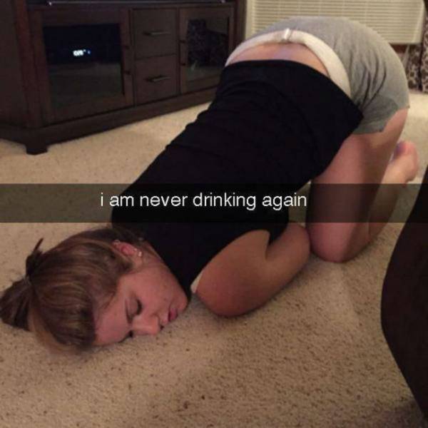 Funny Hangover Snapchats From The Next Day (15 pics)
