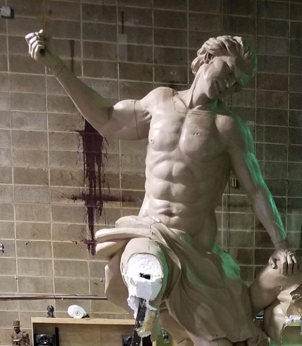 Tragic. This Guy Was Working On This Sculpture For 5 Years (6 pics)