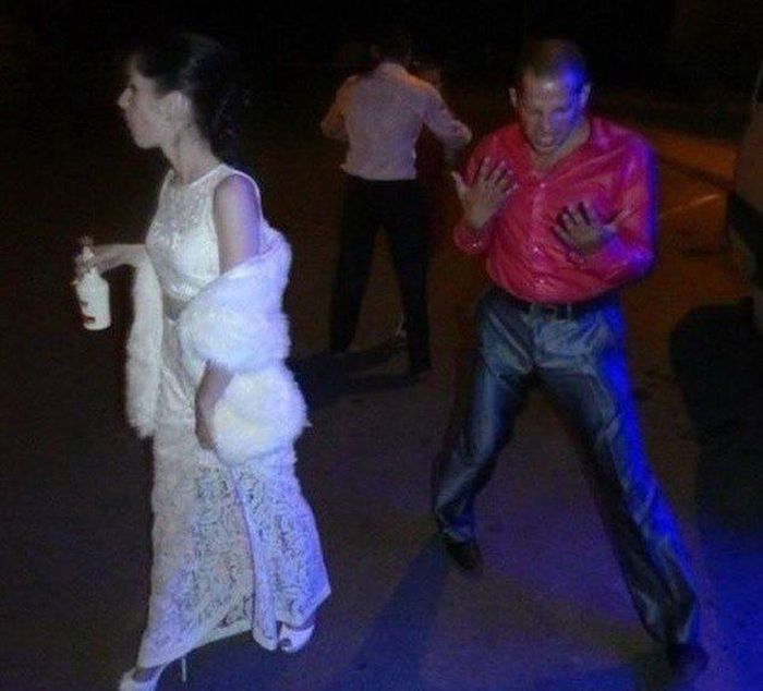 Russian Weddings Are Different (37 pics)