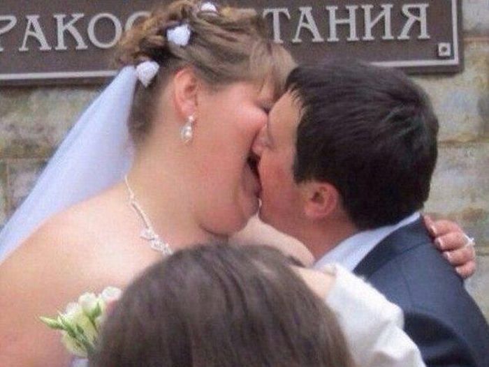 Russian Weddings Are Different (37 pics)