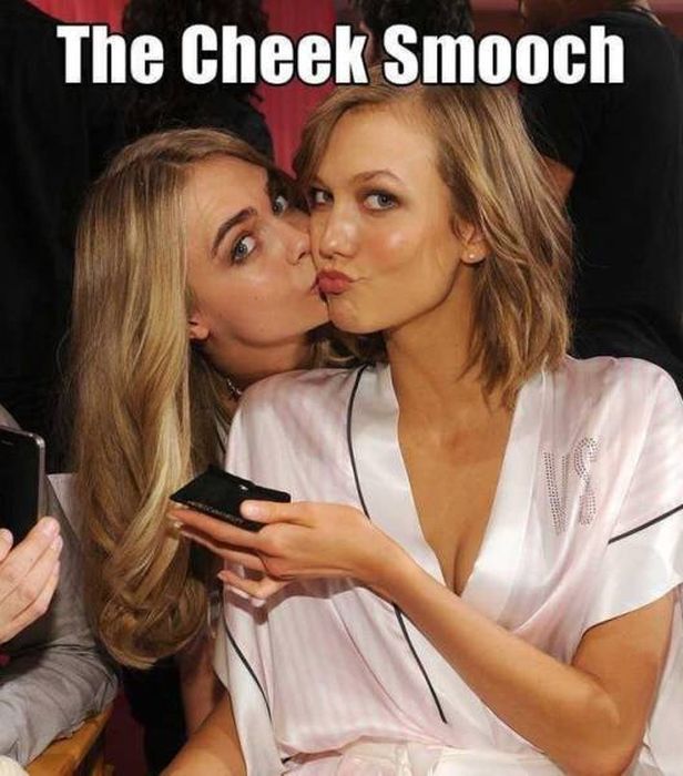 Most Girls Have The Same Old Photo Poses… (15 pics)