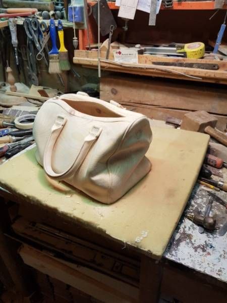 Carved Bag (10 pics)