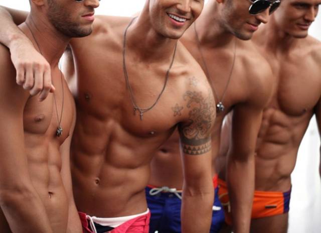 Hot Guys (40 pics)