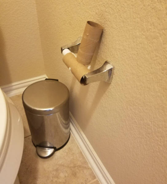 We Hate It (34 pics)