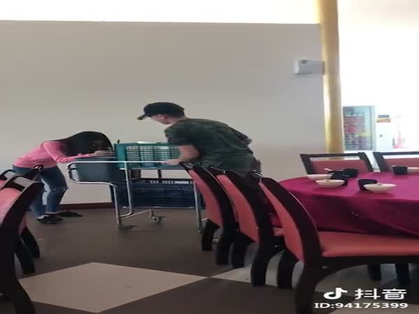 How to Set a Table