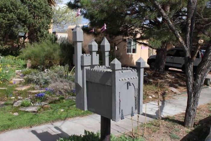Awesome Mailboxes (39 pics)
