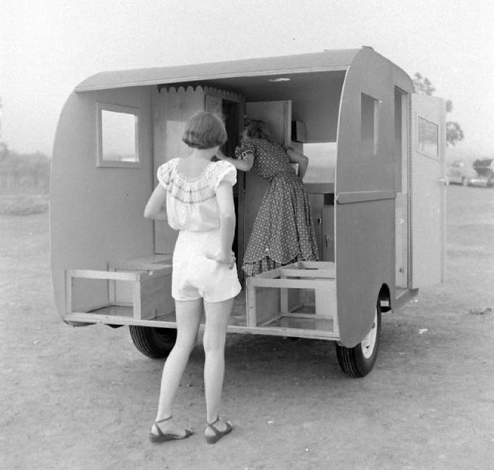 House On Wheels From The Past (28 pics)