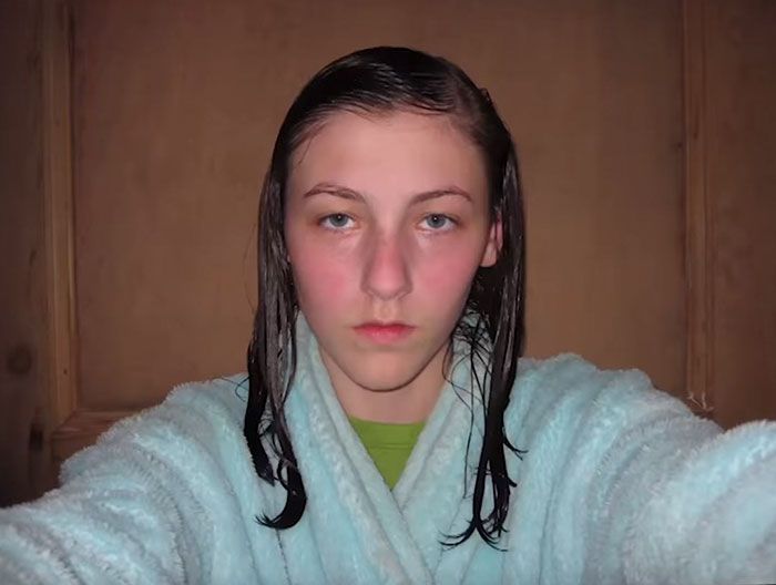 Teen Takes Selfies Every Day For 8 Years (14 pics + video)