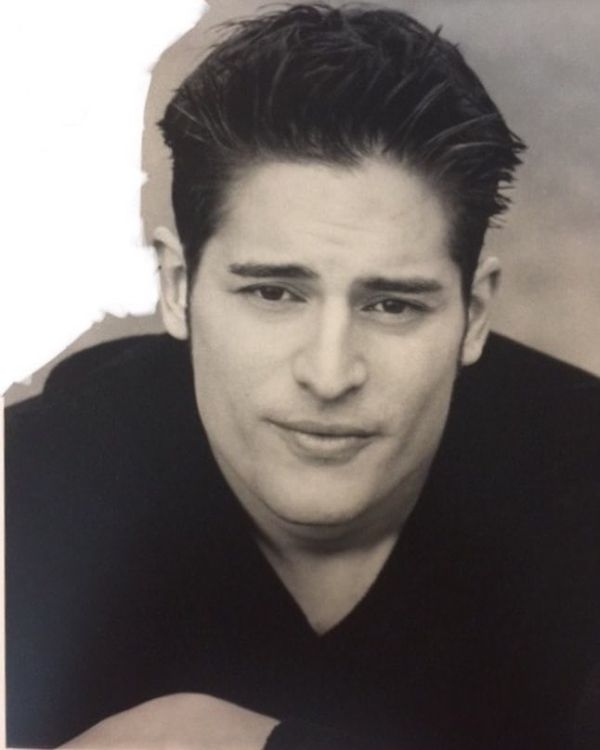 Old Pictures Of Celebrities (20 pics)