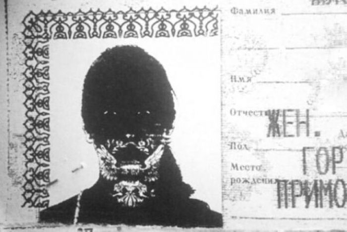 Copies Of Russian Passports Doesn't Look Good (20 pics)