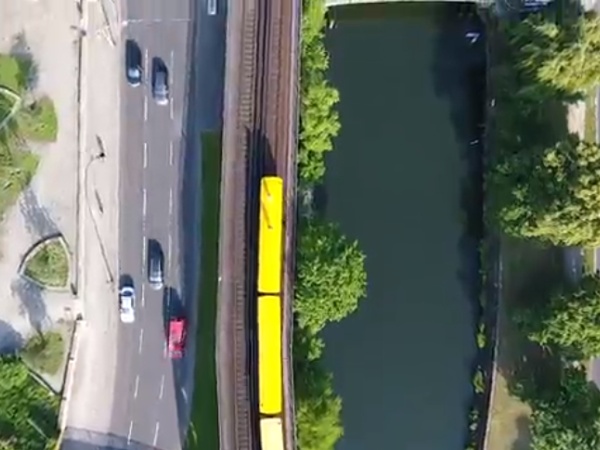 Insane Train Surfing in Berlin