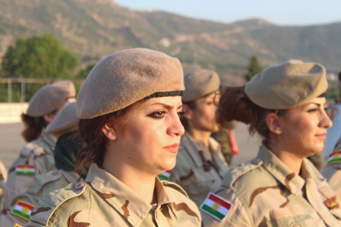 Kurdish Female Fighters (39 pics)