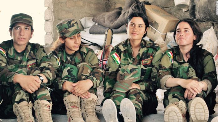 Kurdish Female Fighters (39 pics)