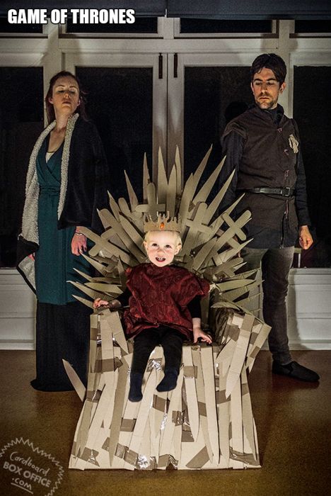 Parents Recreate Movie Scenes With Their Baby (20 pics)