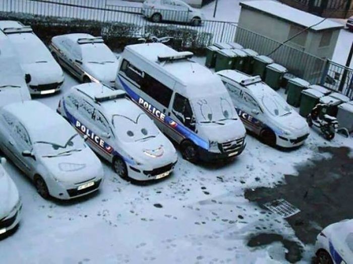 Police Can Be Funny (20 pics)