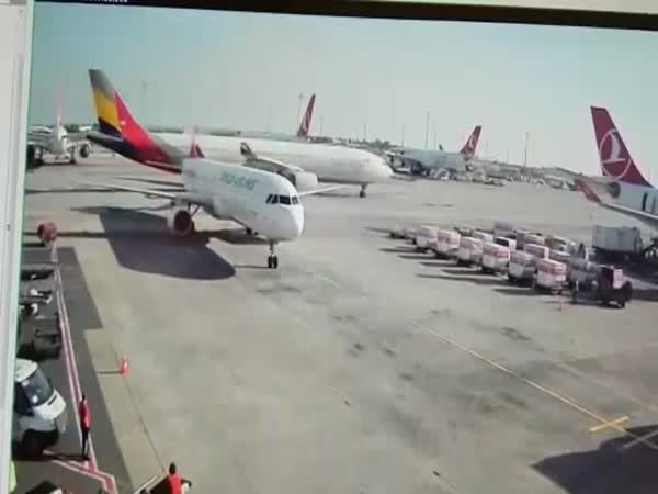 Asiana Plane Crashes Into Turkish Airlines Plane at Istanbul Airport