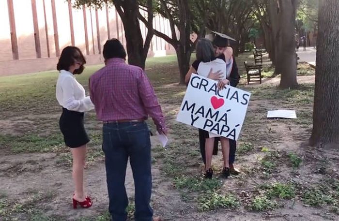 This Guy Made An Amazing Surprise For His Parents (18 pics)