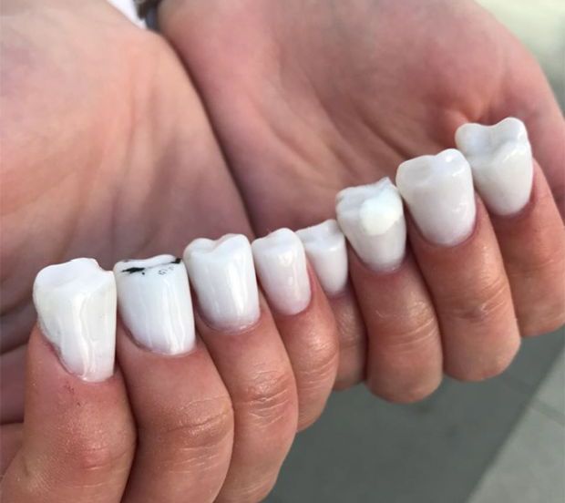 Creepy Nails (21 pics)