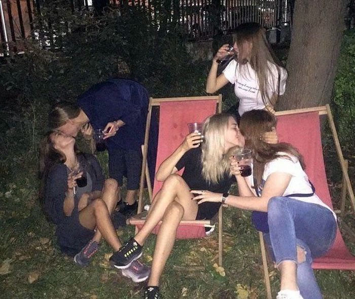 Funny Drunk People 34 Pics