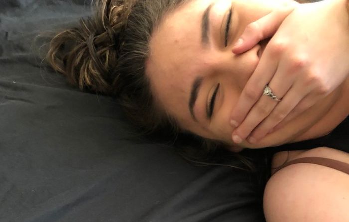 Guy Suplexed His Girlfriend Into Bed And This Happened (2 pics)