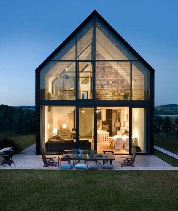 Very Cozy Places To Live (26 pics)