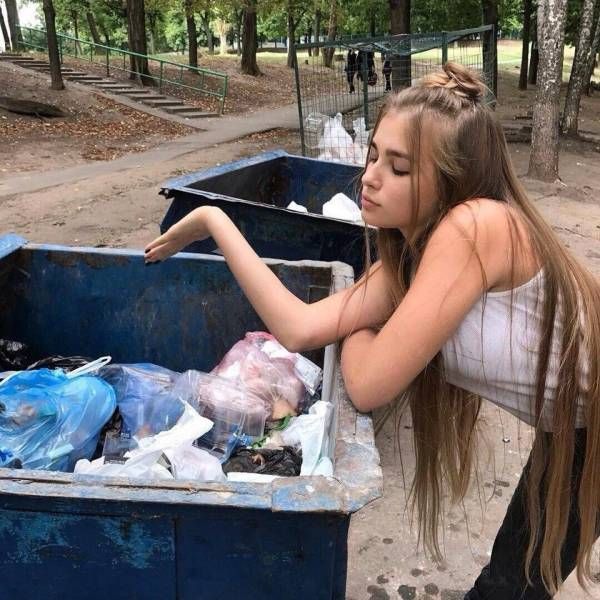 Acid Picdump (90 pics)