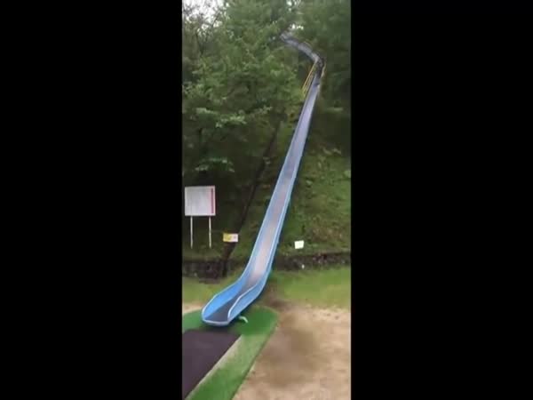 This Crazy Japanese Slide Is Not Recommended For Beginners