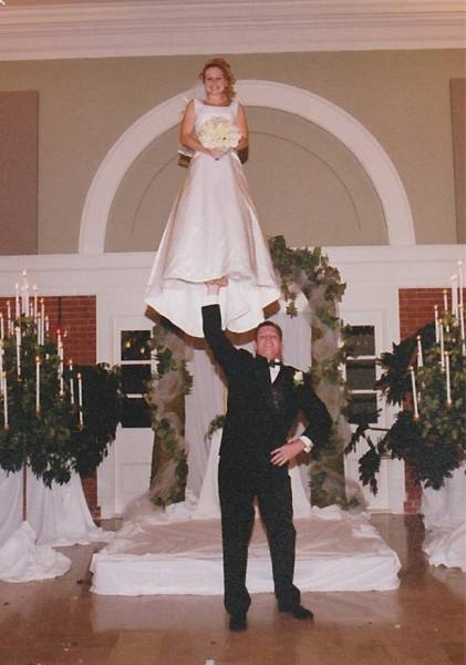 Funny And Strange Wedding Photos (29 pics)