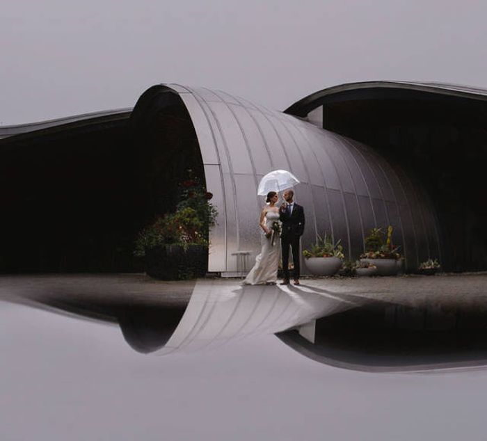 A Simple Trick From A Wedding Photographer (5 pics)