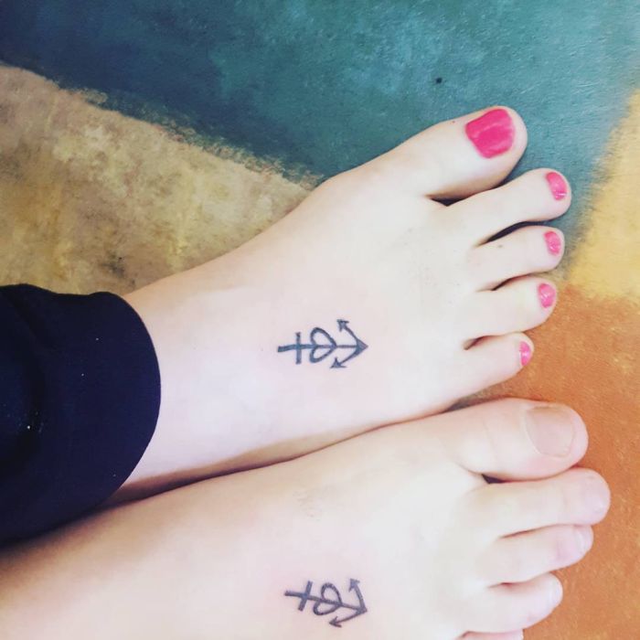 Sister Tattoos (22 pics)