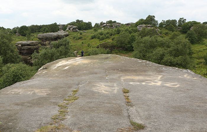 Teens Destroy 320,000,000-Year-Old Landmark In A Few Seconds, And The Way It Looks Now Infuriates Everyone (16 pics)