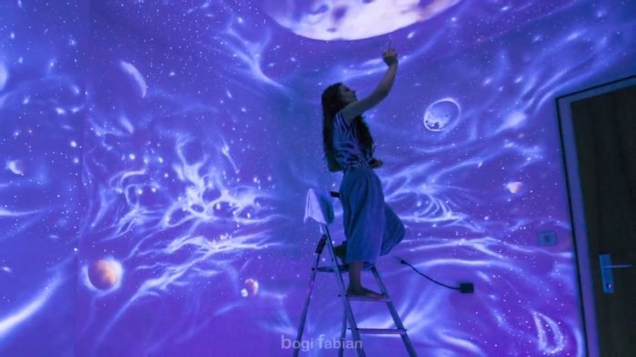 Glowing Murals Make These Rooms Look Fantastic (17 pics)