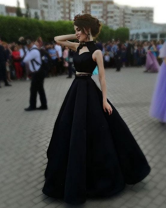 Russian Prom Girls (23 pics)