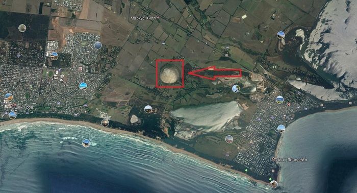 As Seen On Google Earth (4 pics)