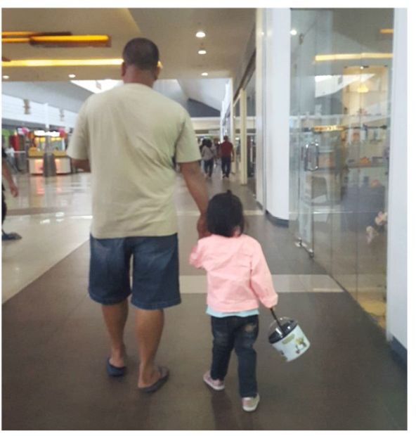 Husband/Daughter Holding Hands Since 2014 (16 pics)