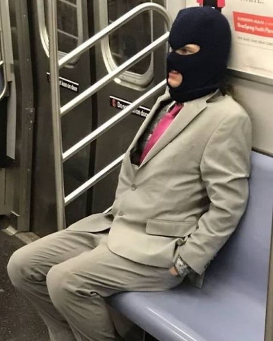 You Can See Almost Anything On Subway (43 pics)