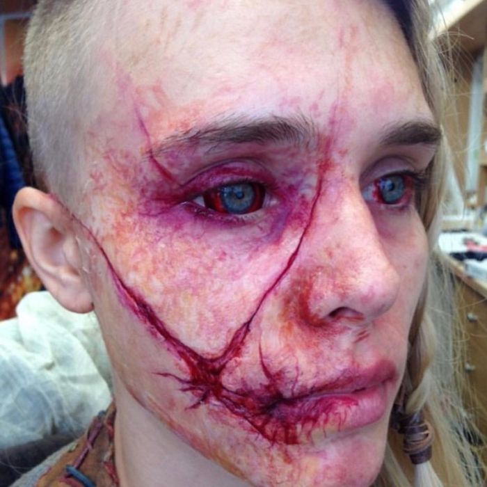 Scary Make-ups (16 pics)