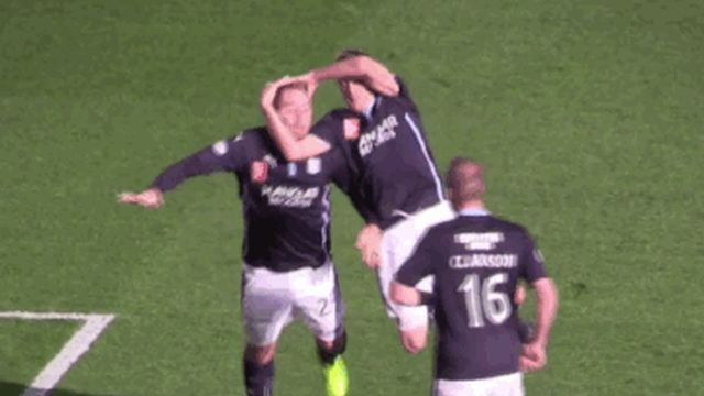 Funny Goal Celebrations (15 gifs)