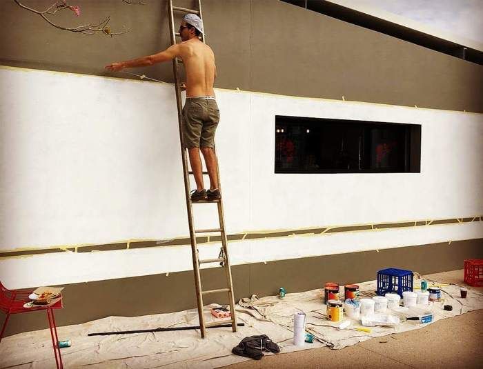 Making Of A Street Art (10 pics)