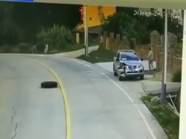 'Wheels of Fortune' Car Crash