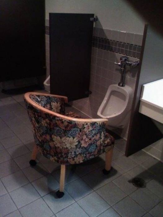 Fun At Work (54 pics)