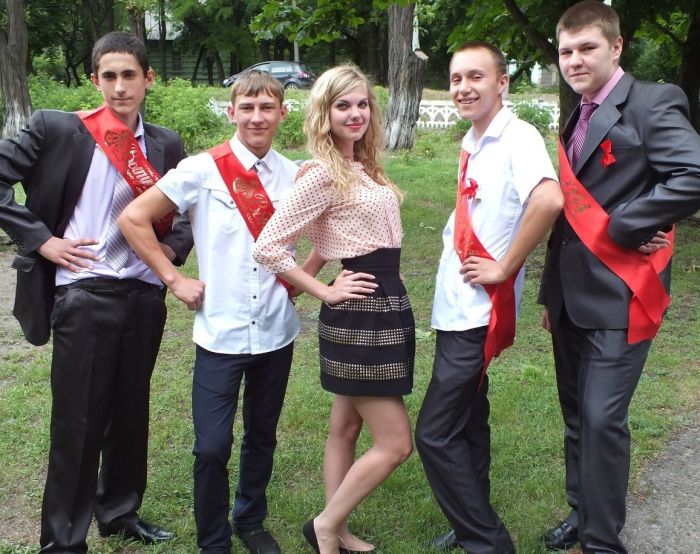 Pretty Russian School Teachers (38 pics)