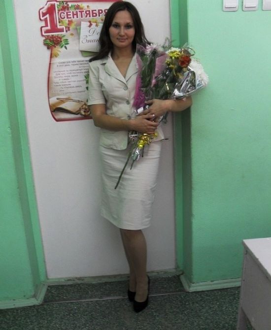 Pretty Russian School Teachers (38 pics)