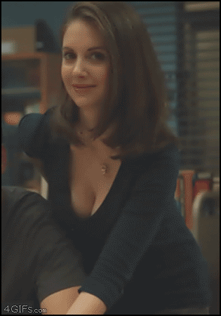 Hot Girl Alison Brie (11 gifs)