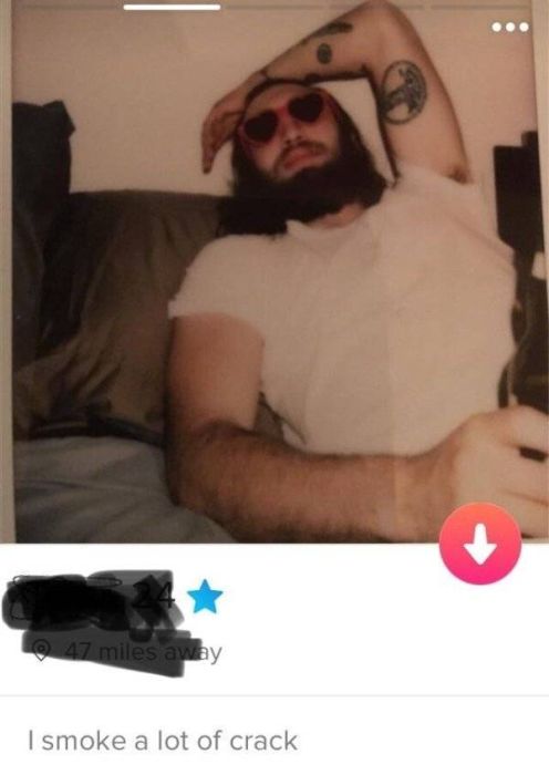 Only On Tinder (30 pics)