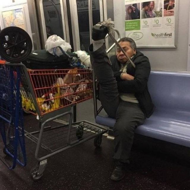 Underground Is Full Of Surprises (32 pics)