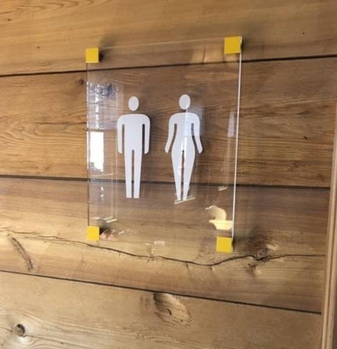 Funny Bathroom Signs (28 pics)