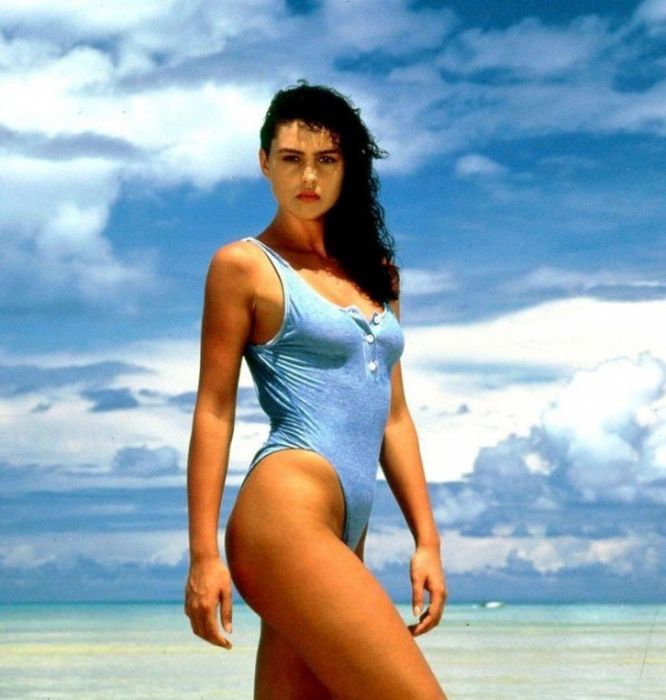 How Monica Bellucci Changed In 41 Years (35 pics)