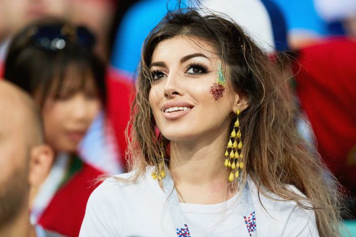 Very Hot World Cup Girls (31 pics)