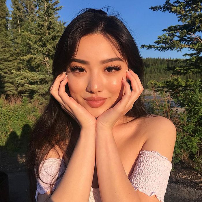 Beautiful Asian Women